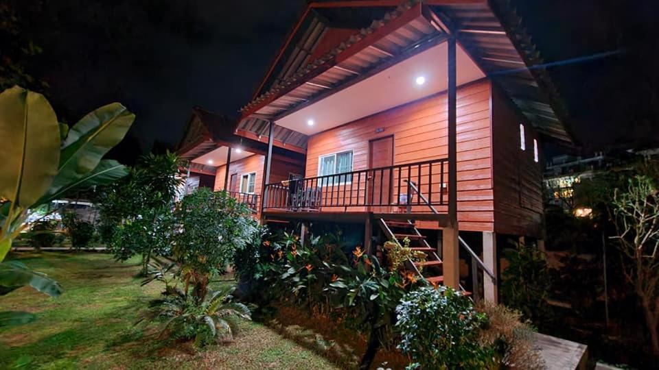 Pasanchai Bungalow Ванг-В'єнг Екстер'єр фото