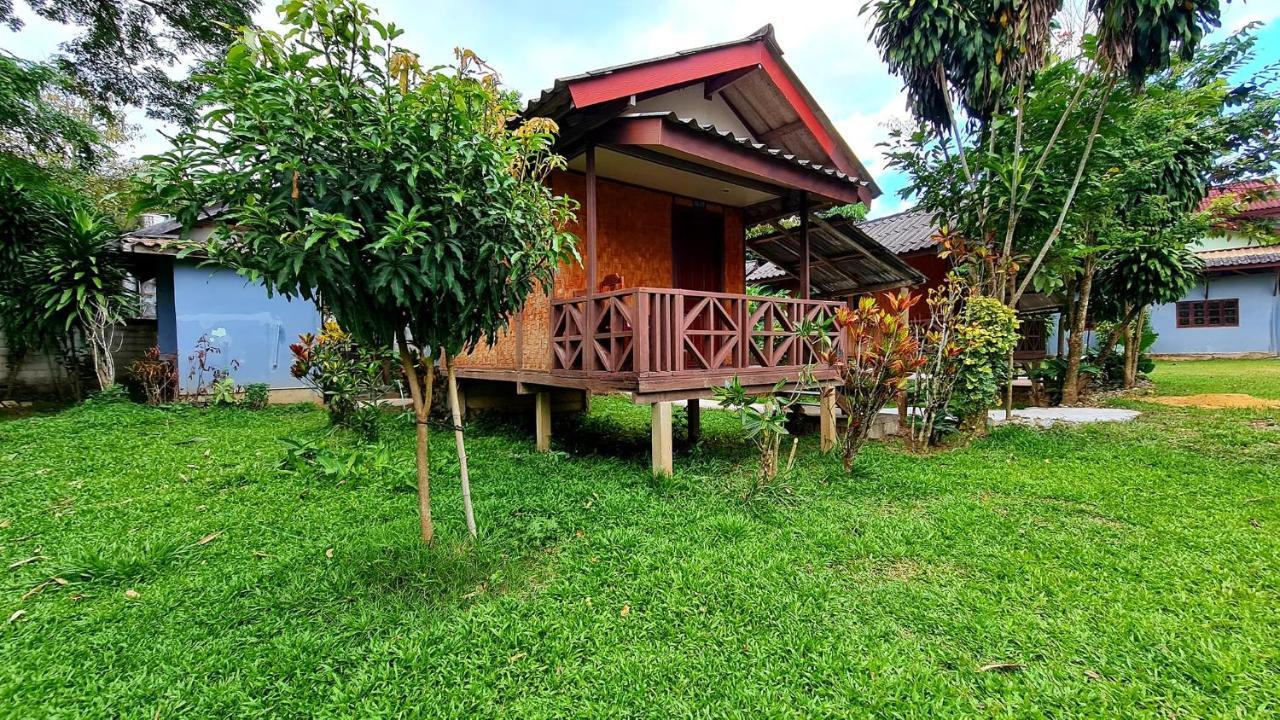 Pasanchai Bungalow Ванг-В'єнг Екстер'єр фото