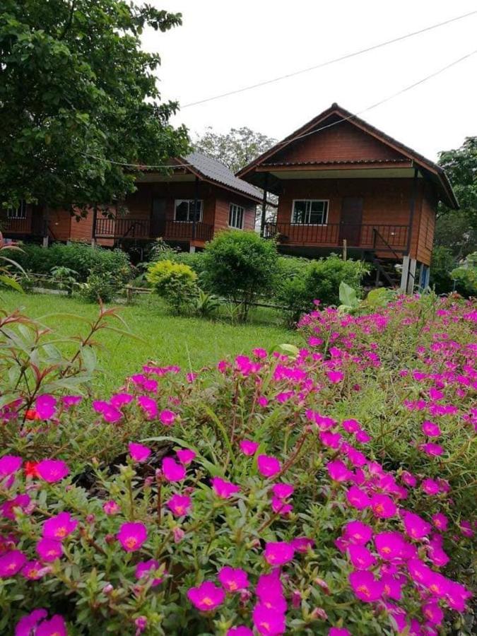 Pasanchai Bungalow Ванг-В'єнг Екстер'єр фото