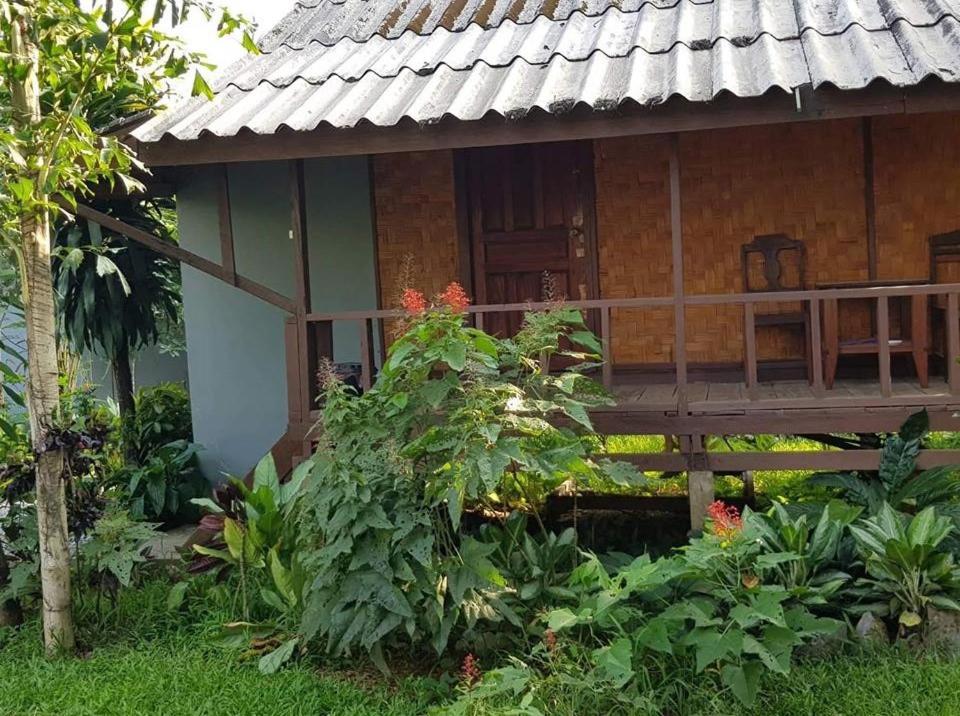 Pasanchai Bungalow Ванг-В'єнг Екстер'єр фото
