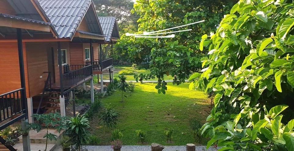 Pasanchai Bungalow Ванг-В'єнг Екстер'єр фото
